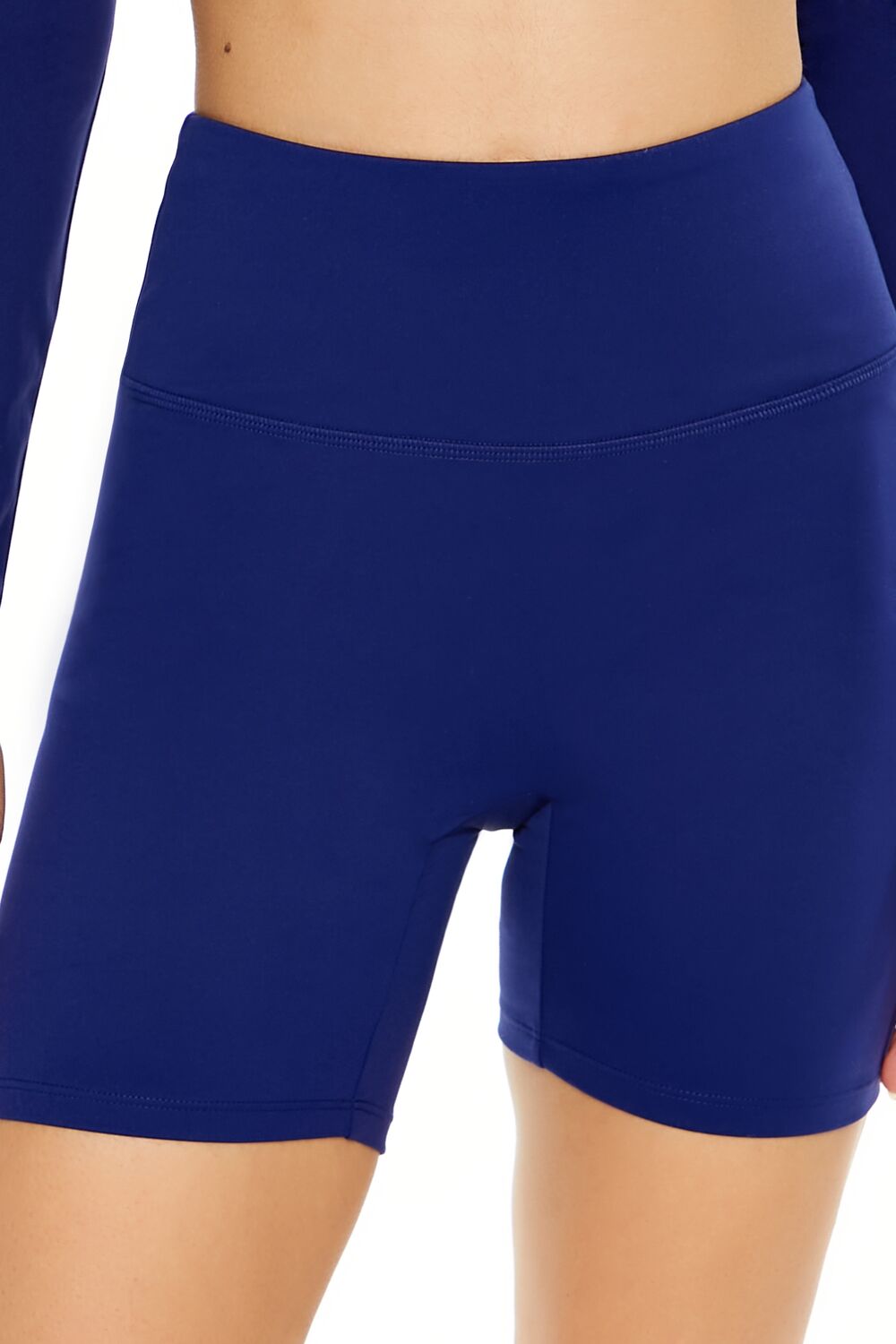 Active Uplift Scrunch Biker Shorts - Image 5