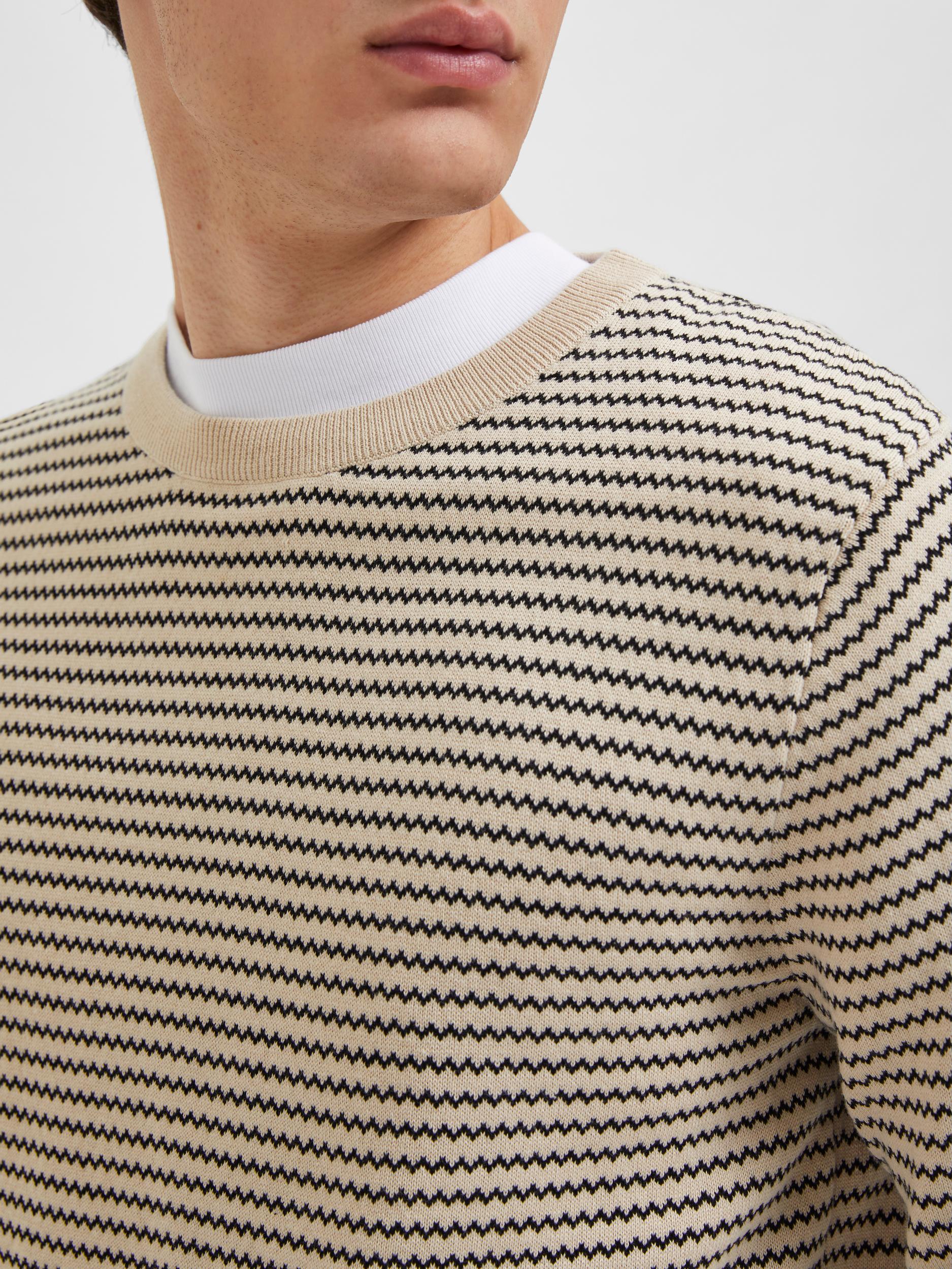 Robin Knit Stripe Crew Neck - Image 3